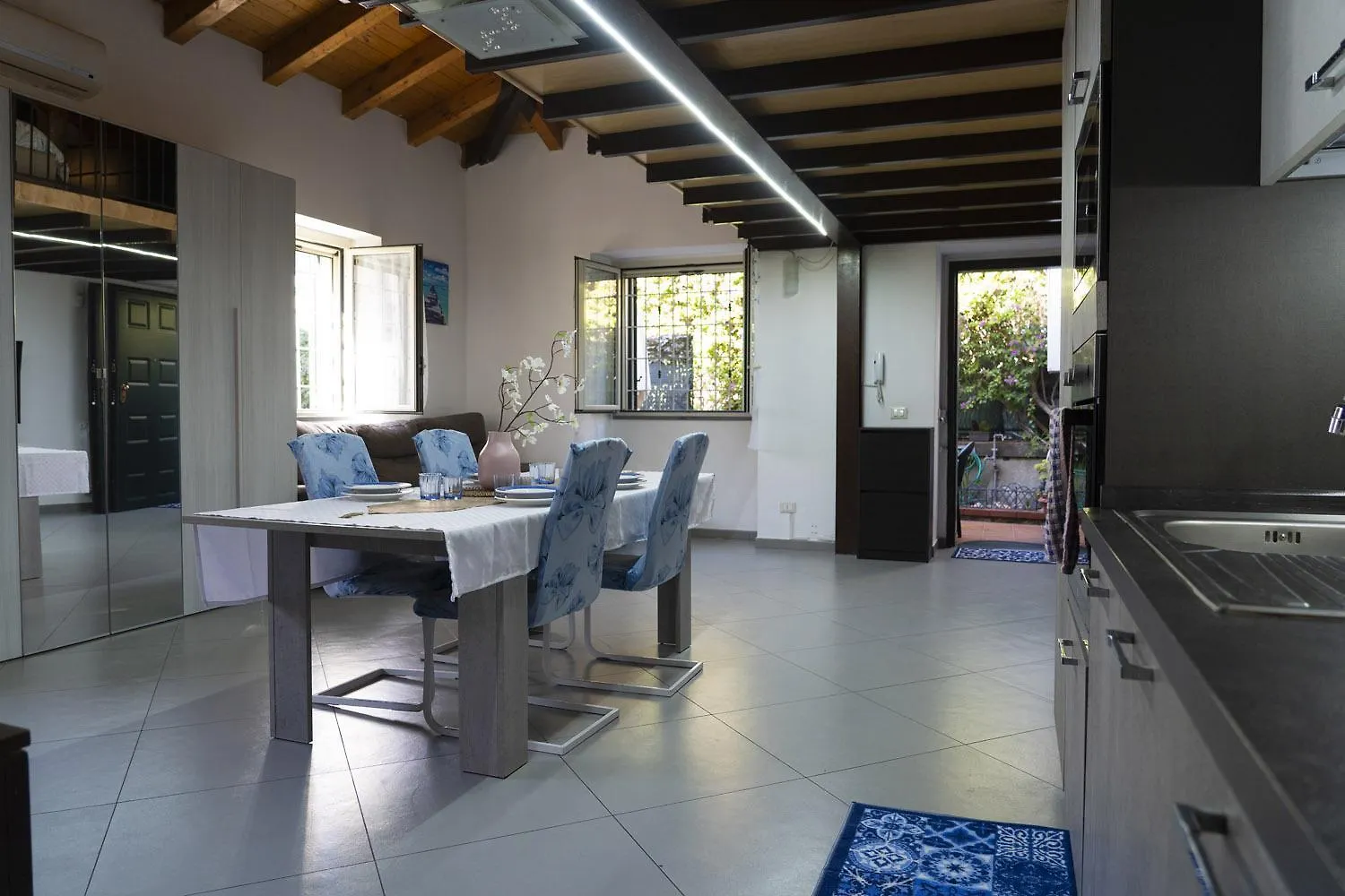 Casa vacanze Villa Li Cuti House - Lungomare Self Check-In Aeroporto di Catania Fontana Rossa